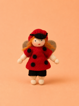 Bambolina in feltro Waldorf - Coccinella Ambro Dolls
