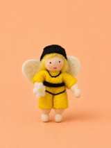 Bambolina in feltro Waldorf - Apetta Ambro Dolls
