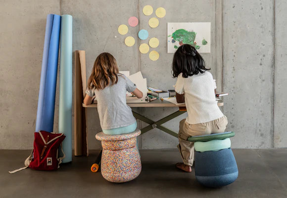 Stapelstein Base Super confetti - Sgabello modulare per bambini & Base di equilibrio per una seduta dinamica Stapelstein