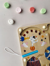 Labirinto magnetico in legno, Circo - Michelle Carlslund Vilac