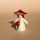 Bambolina in feltro Waldorf - Funghetto Ambro Dolls